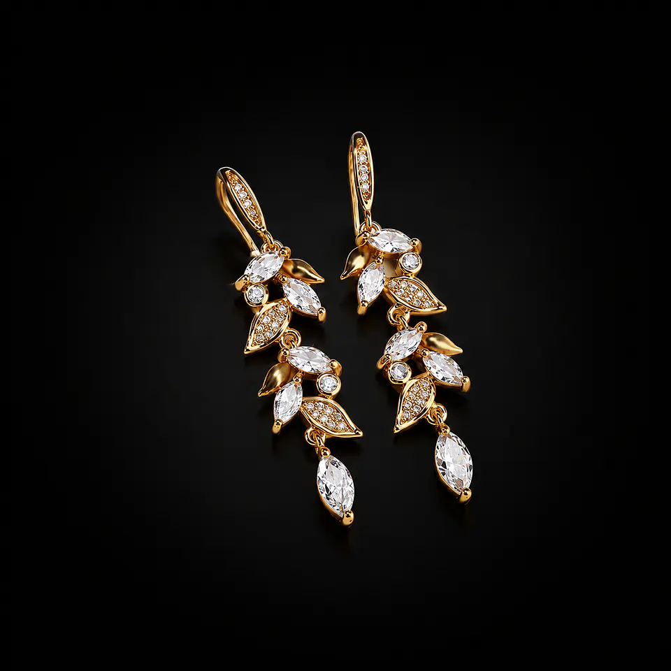 Aros dorados largos tipo espiga livianos y brillantes para fiesta modelo Anya 1