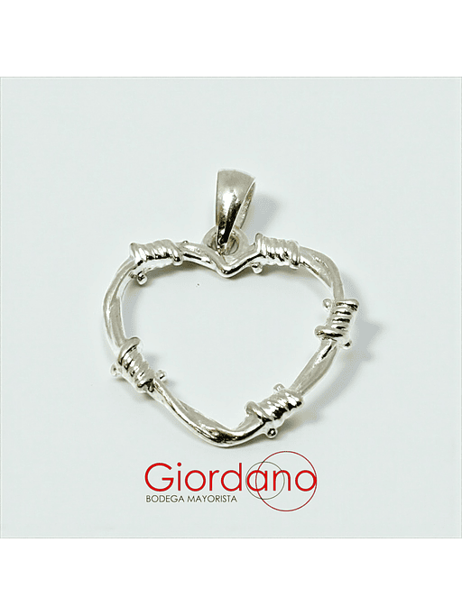 Colgante corazón Karol G 1