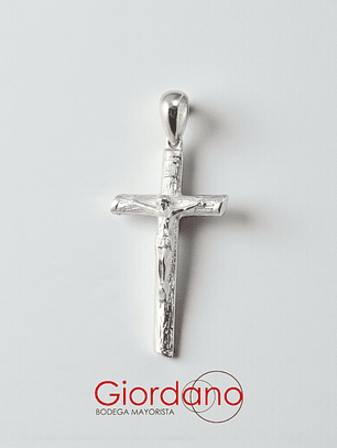 Colgante de Crucifijo tradicional 