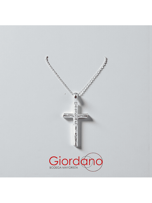 Colgante de Crucifijo tradicional  3
