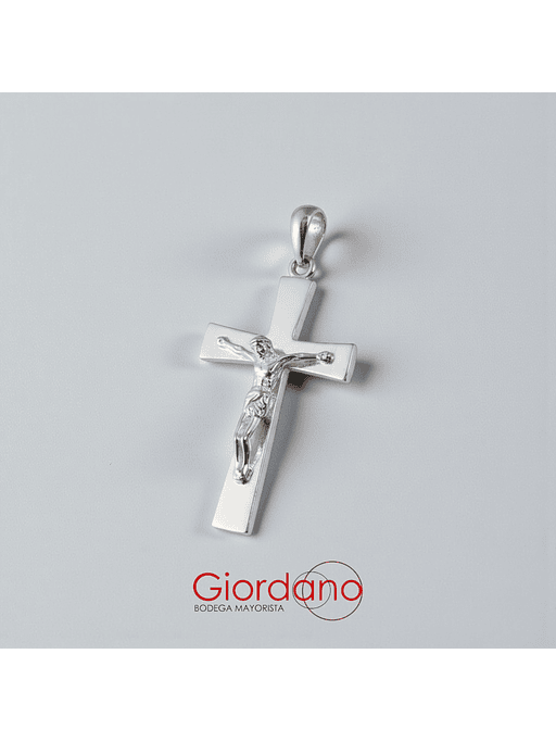 Colgante de Crucifijo Tradicional  1