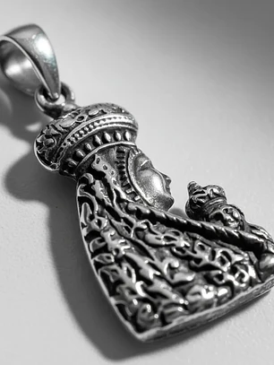 Colgante Dije Virgen Y Niño Plata  Ley 925 Envejecida