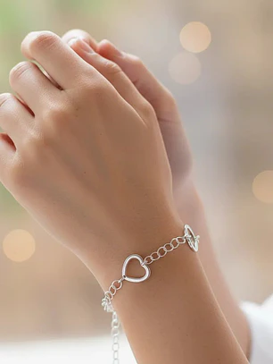 Pulsera Con Dijes De Corazones De Plata Genuina Ley 925