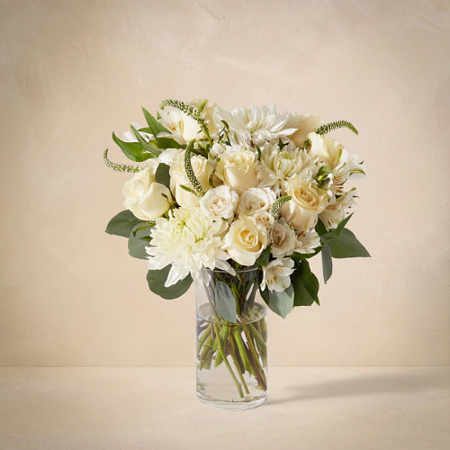 RAMO ROSAS BLANCAS
