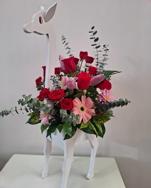 Jirafa Floral con Rosas | PRS-766