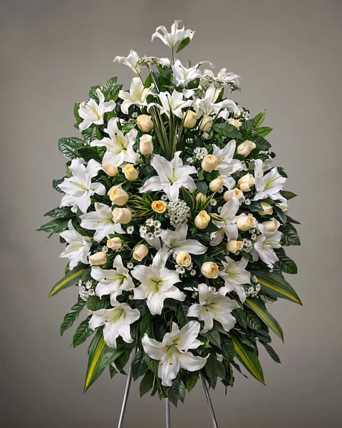 Blanca Serenidad de Lirios Blancos | TRI-058