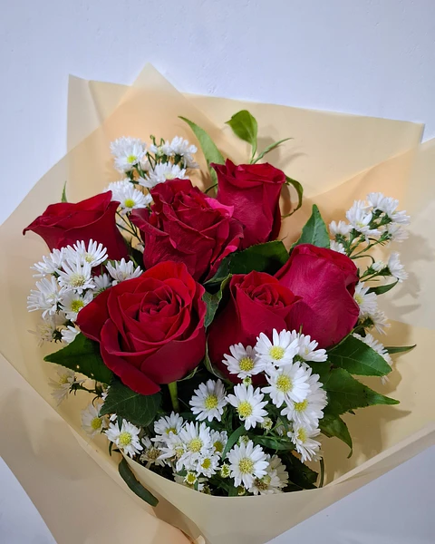 Rubí con Rosas Rojas | PRS-953