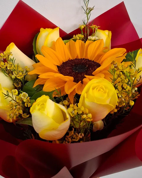 Ambar con Rosas Amarillas | PRS-886