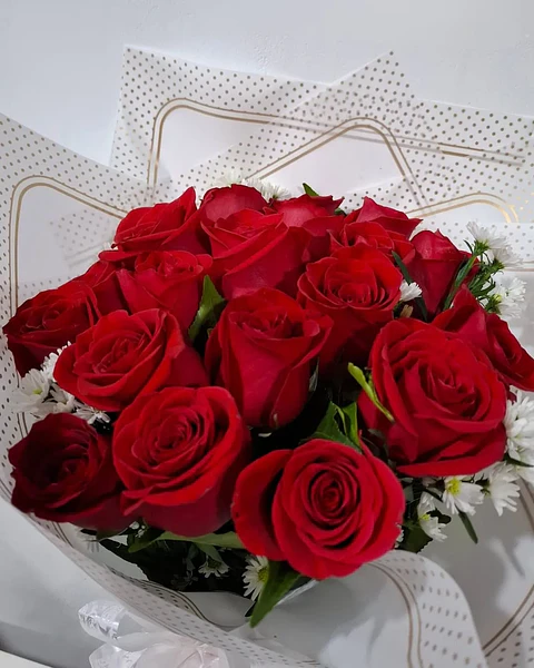 Carmesí con Rosas Rojas | PRS-825