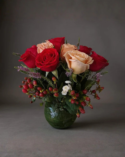 Carmesí Pasión en Florero Elegante | FLR-040
