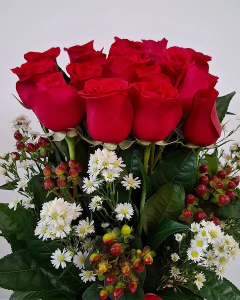 Rubí en Florero Elegante | FLR-032