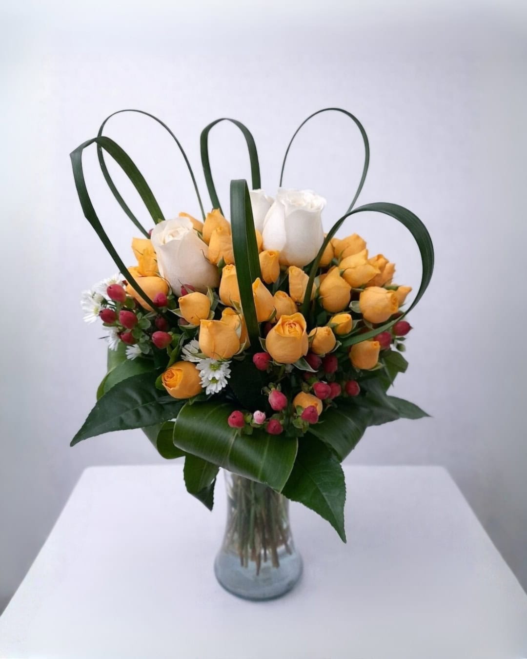 Caléndula en Florero Elegante | FLR-016 1