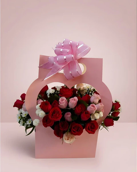 Cupido en Carterita Floral | OCC-003