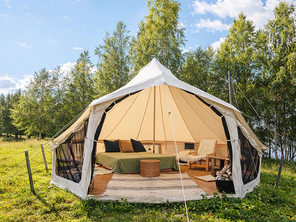 ProTech vs APEX: ¿cuál es la línea correcta para tu proyecto de glamping?