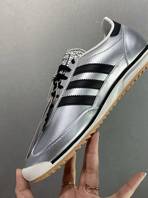 Zapatillas SL 72 plateadas 