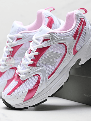 Zapatillas 530 blancas fucsia