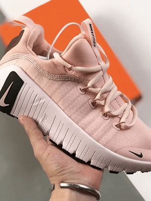 Zapatillas free met rosadas