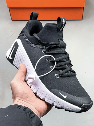 Zapatillas free met negra