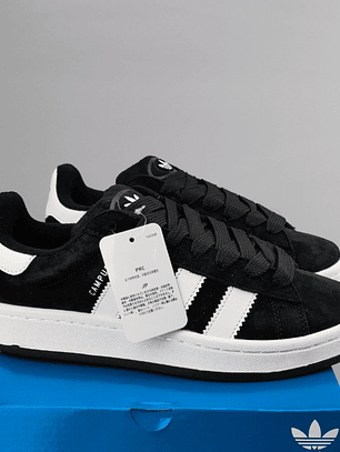 Zapatillas CAM PUS negras suela negra líneas blancas 