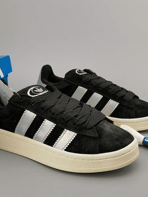 Zapatillas CAM PUS negras líneas plateadas 