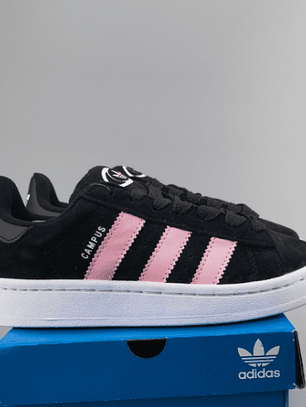 Zapatillas CAM PUS negras lineas rosadas 