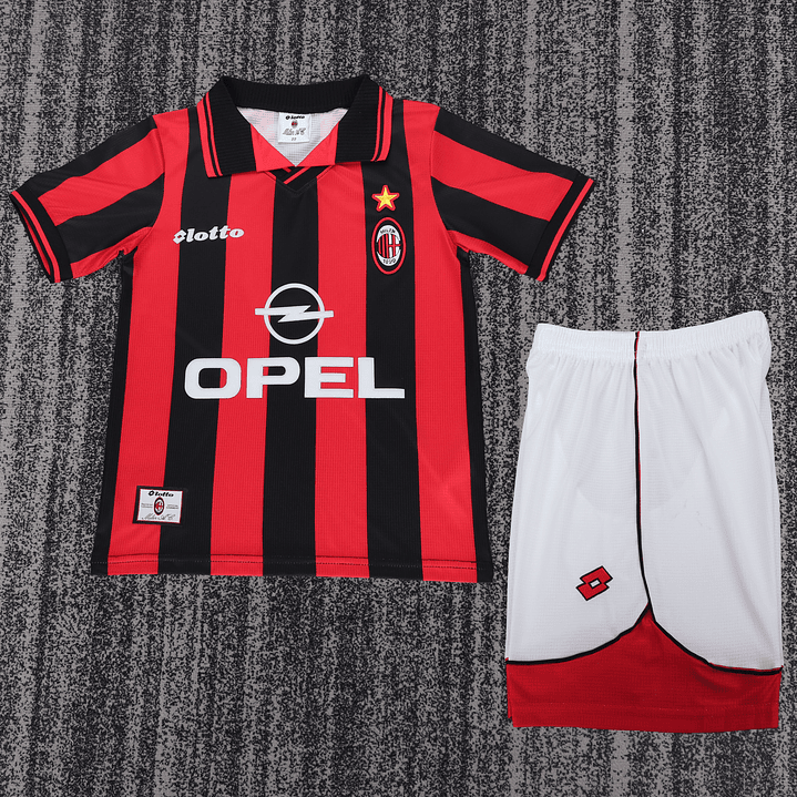 Retro Kids: 92-94 Manchester Away 1