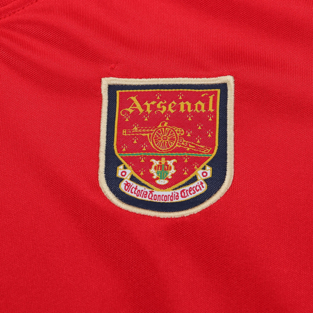 Retro Kids: 01-02 Arsenal Home 8