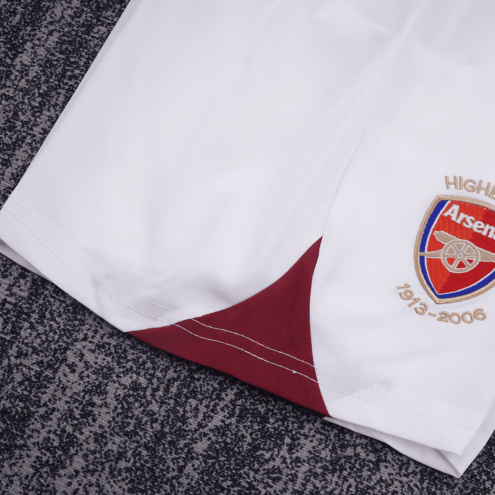 Retro Kids: 2005-2006 Arsenal Home Long-Sleeve 9