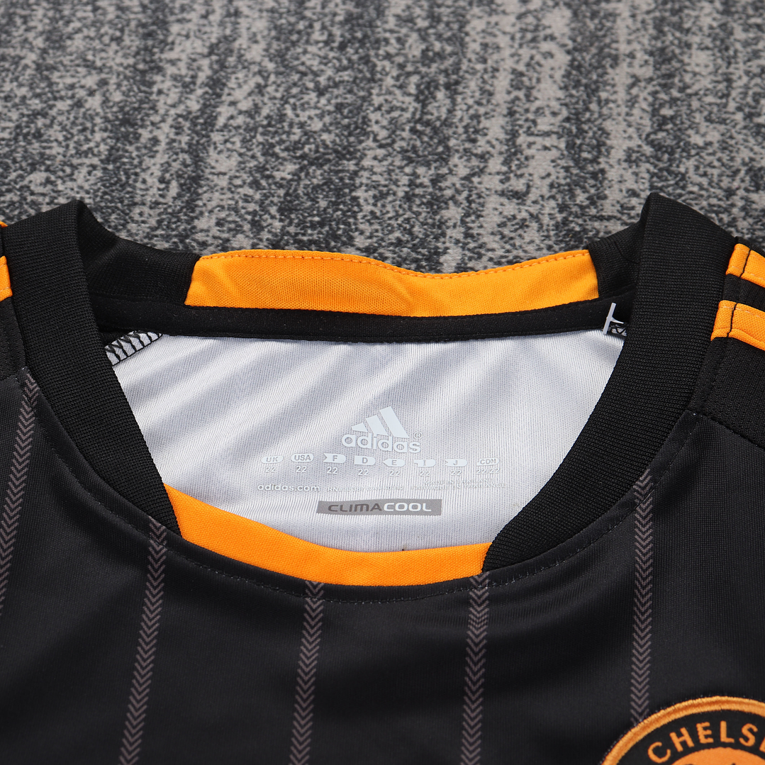 Retro Kids: 10-11 Chelsea Away 11