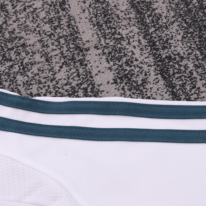 Retro Kids: 06-08 Liverpool Away 16