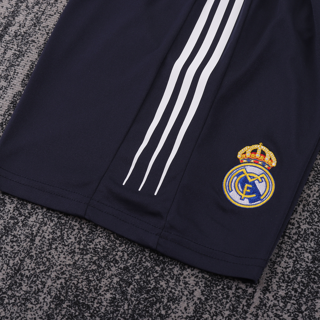 Retro Kids: 2004-2005 Real Madrid Away 10