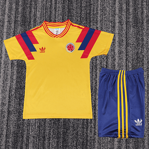 Retro Kids: 1990 Colombia Home