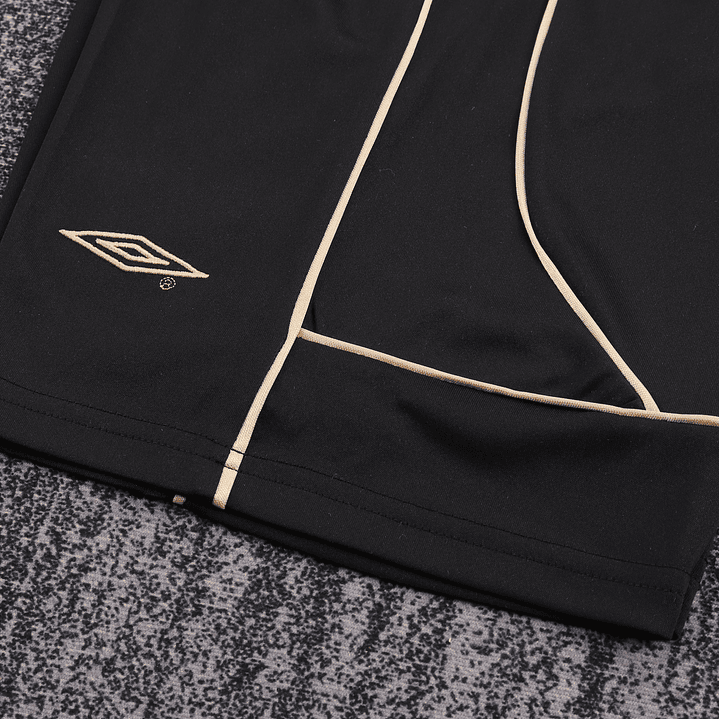 Retro Kids: 2001-2002 Manchester Centenary Edition 12