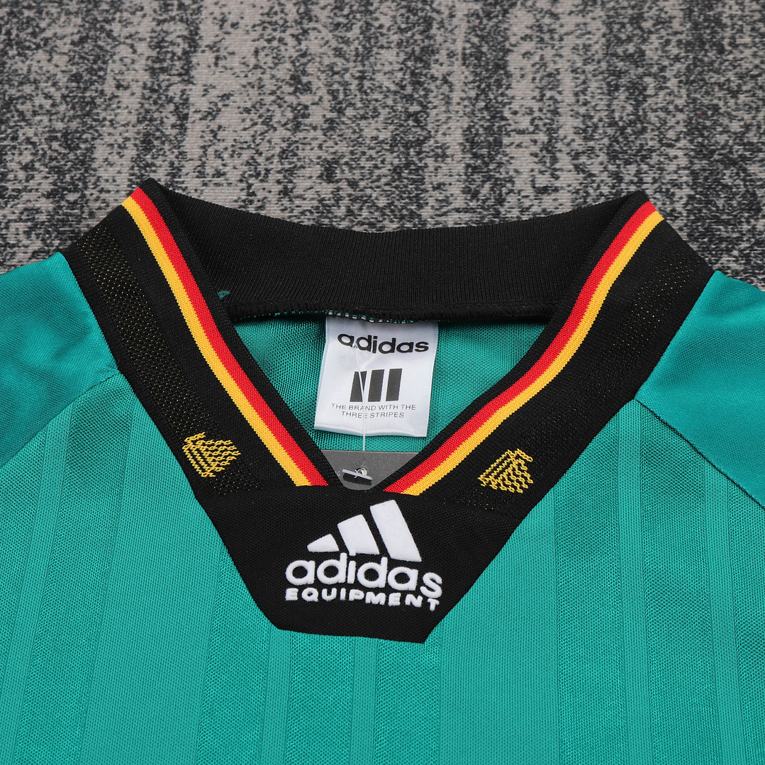 Retro Kids: 1992 Germany Away 6