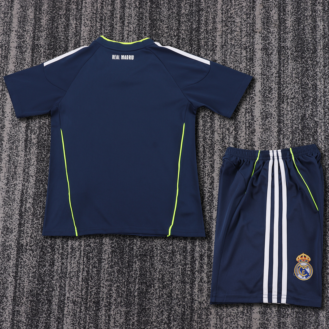 Retro Kids: 2010 Real Madrid Away 2