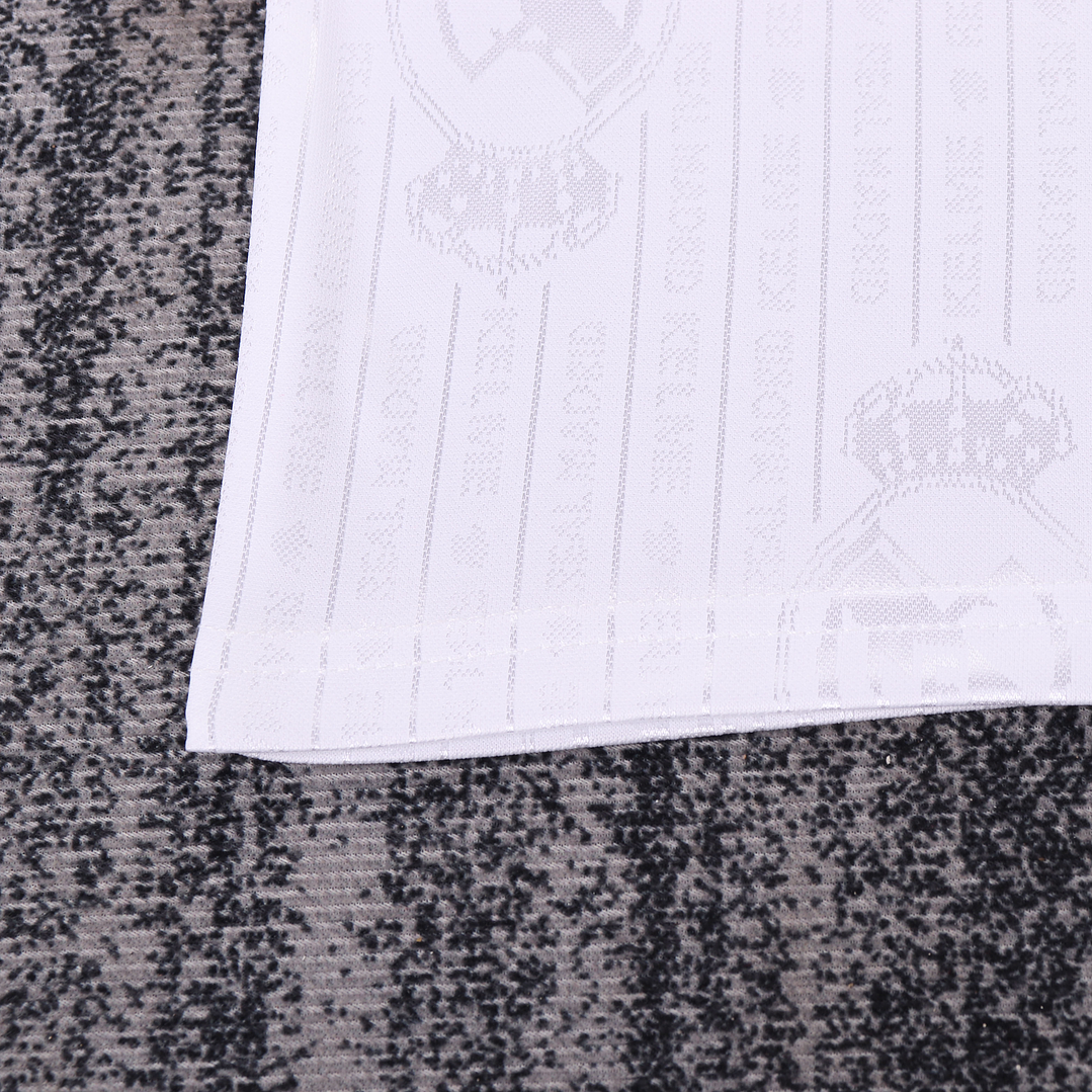 Retro Kids: 1996-1997 Real Madrid Home 14