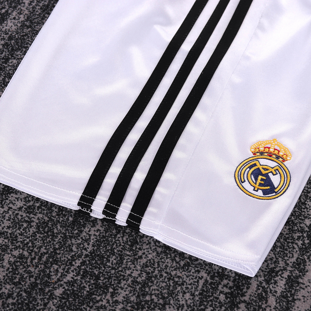  Retro Kids: 2004-2005 Real Madrid Home 3