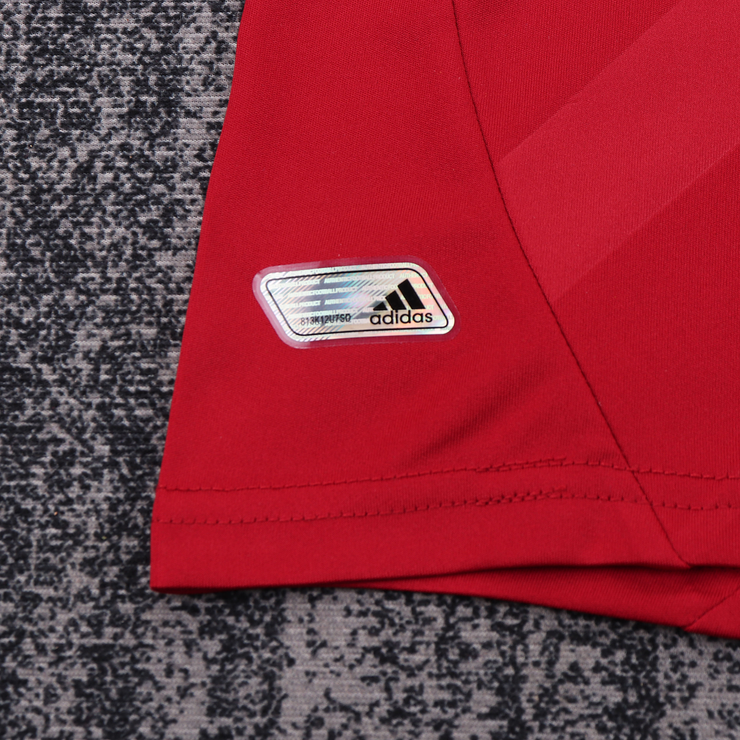 Retro Kids: 2002 Spain Home 4