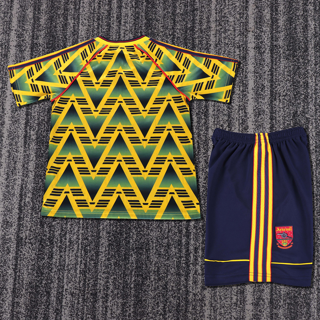 Retro Kids: 1991-1993 Arsenal Away  2
