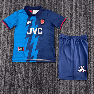 Retro Kids: 95-96 Arsenal Away