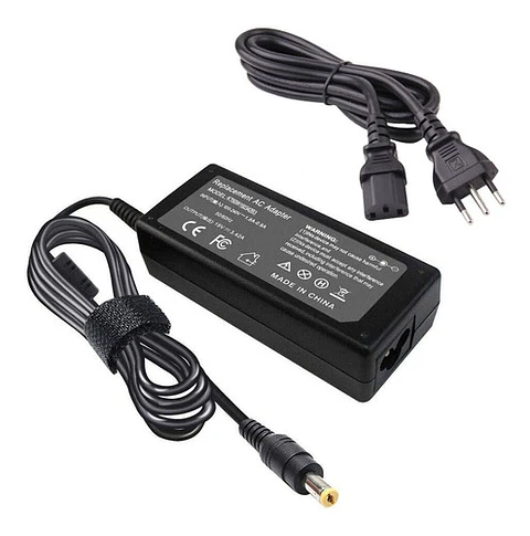 * Cargador de Notebook Acer 19v 3.42a 65w / 5.5x1.7mm