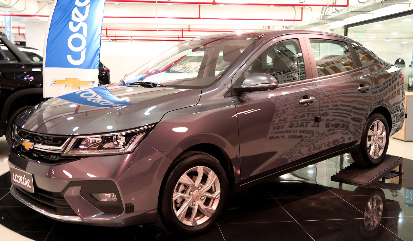 Pisos Calce Perfecto Chevrolet Sail 2023-2025 2