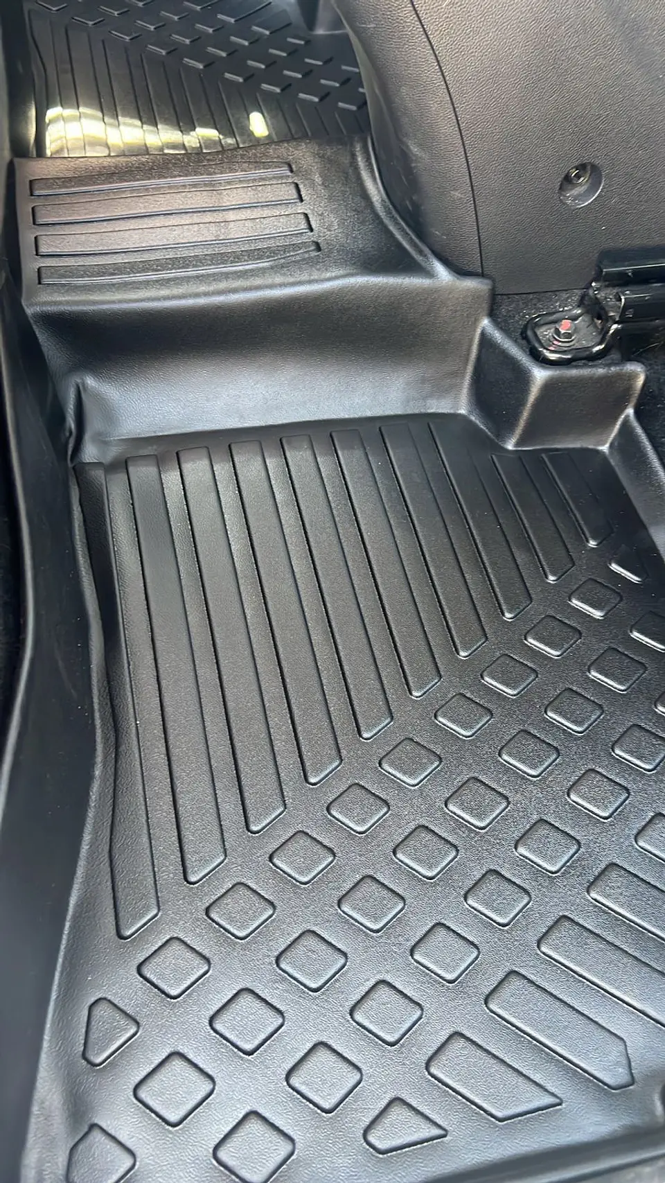 Pisos Calce Perfecto para JAC JS4 9