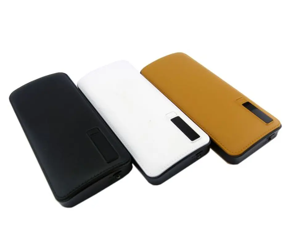 Bateria Externa Powerbank 20.000mAh Tipo Cuero LCD 3 USB + Linterna 5