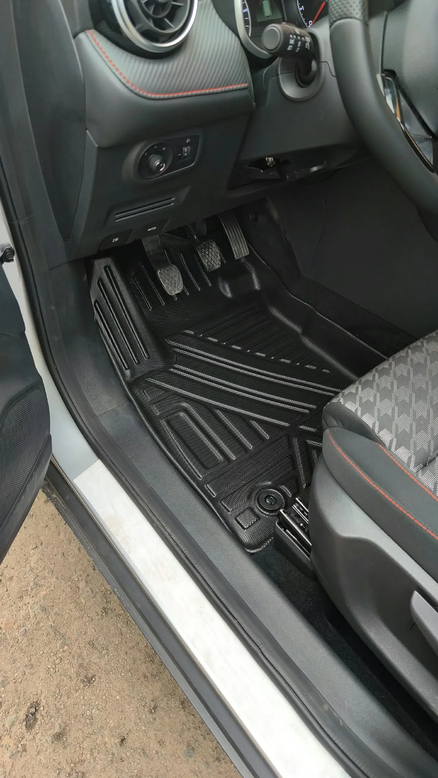Pisos Calce Perfecto Mg ZX 2019-2026+ (ZS 19-25) 5