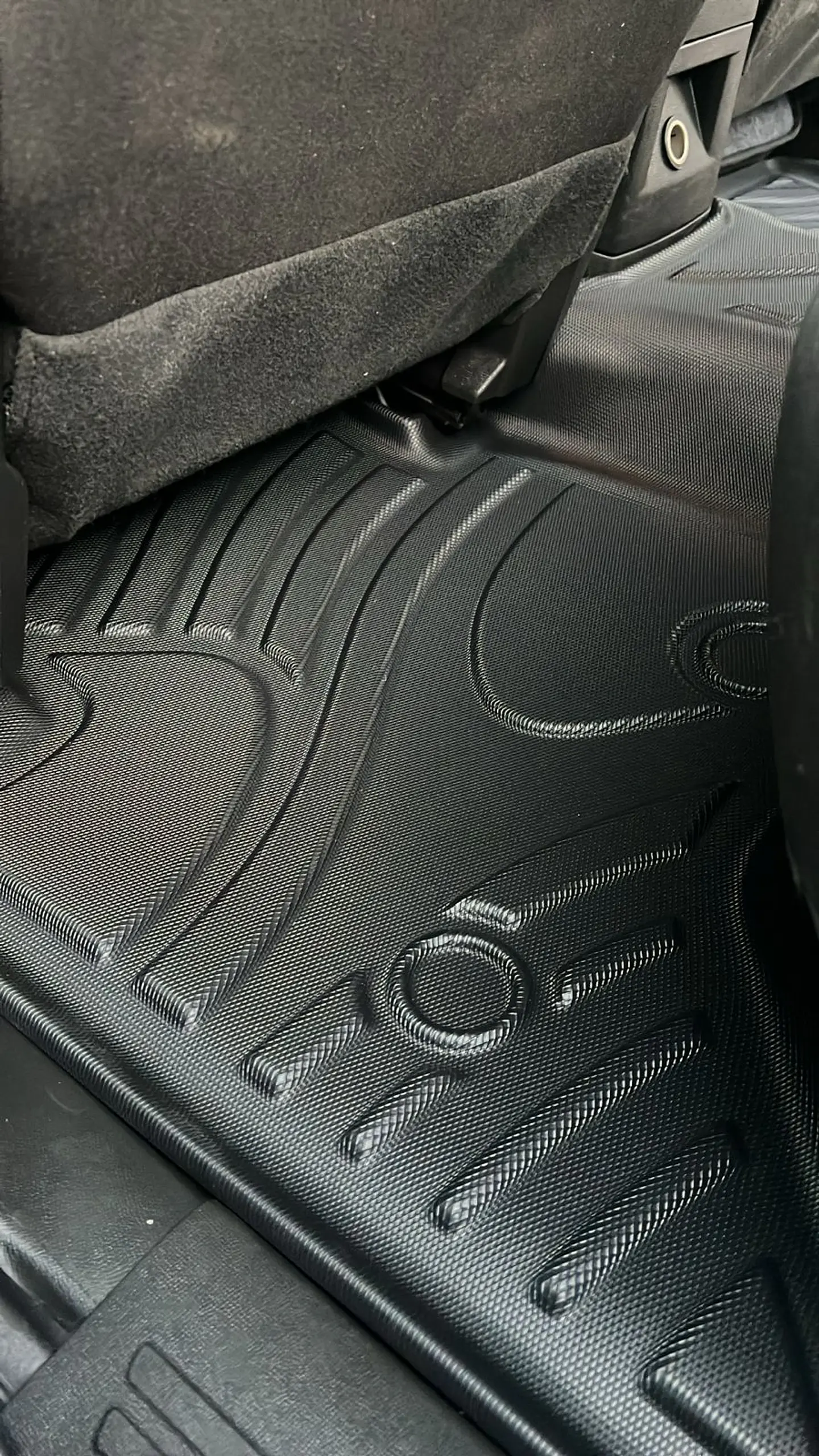 Pisos Calce Perfecto 3D para Chevrolet Colorado 2015-2026 4