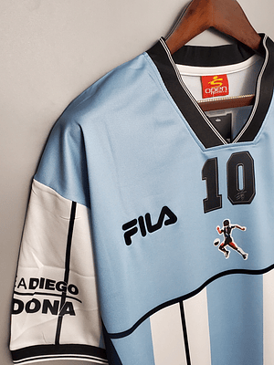 ARGENTINA EDICIÓN COMEMORATIVA 2001 HOMBRE (RETRO)