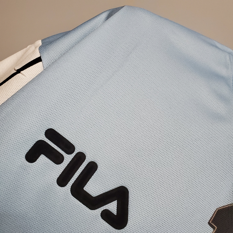 ARGENTINA EDICIÓN COMEMORATIVA 2001 HOMBRE (RETRO) 4