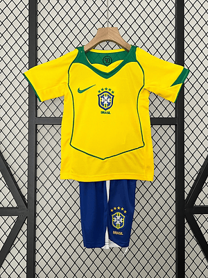 BRASIL I 2004 CONJUNTO INFANTIL (RETRO)