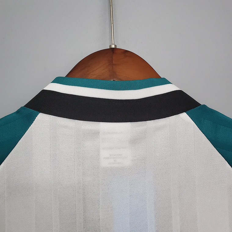 LIVERPOOL II 93/95 HOMBRE (RETRO) 7